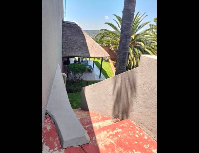 3 BEDROOM CLUSTER FOR SALE IN RIDGEWAY A
